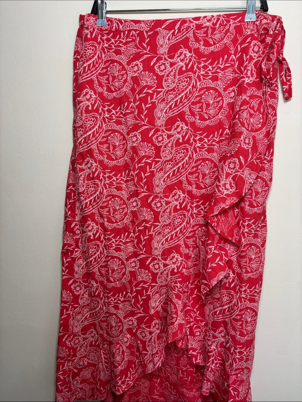 Universal Thread Red Floral Wrap Skirt with White Paisley Print
